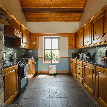 Holiday home Creevy